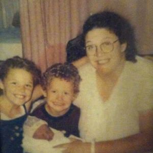 Meet your Posher, Connie